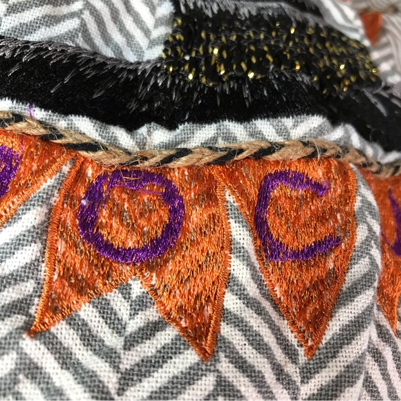 Isaac Mizrahi Halloween Hocus Pocus embroidered tea towel witch hat spider twine - Picture 4 of 8